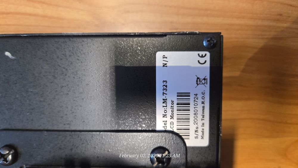 Monitor color cu 2 intrari video LM-7323