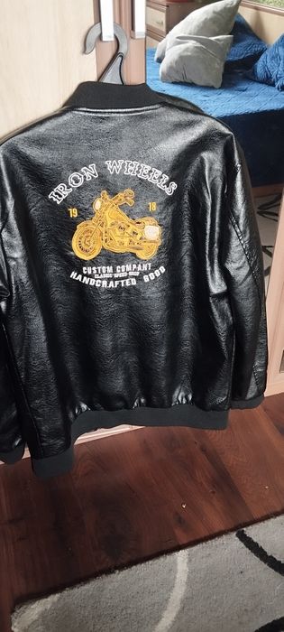 Куртка мужская новая