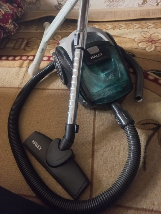 Пылесос сотилади