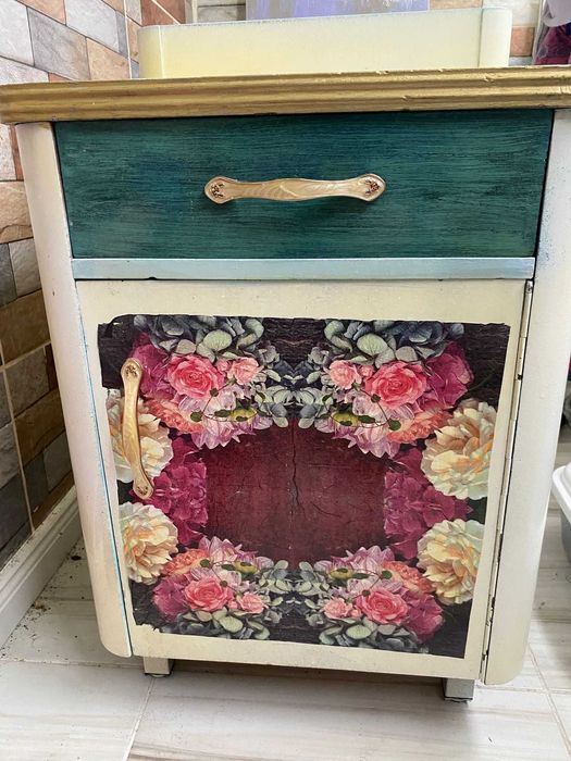 Lada depozitare cu trapa din lemn masiv, restaurata