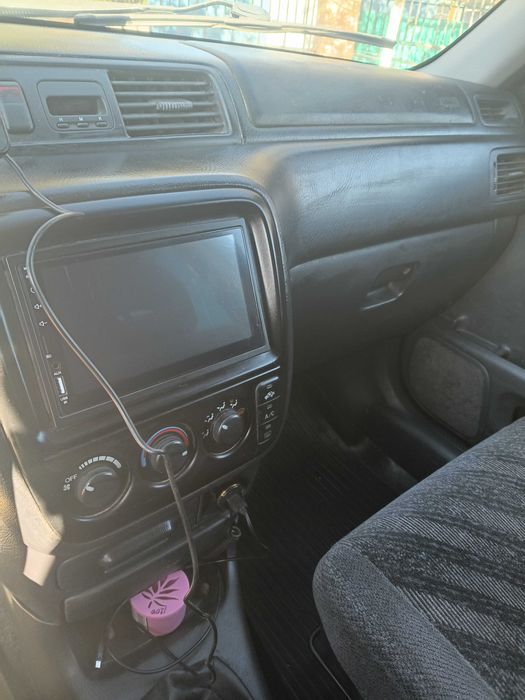 Honda CR-V , 2000 г.в. ,американец , левый руль .
