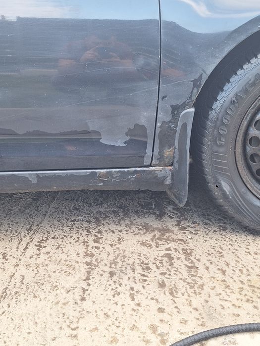 Vând sau dezmembrez Volkswagen Jetta