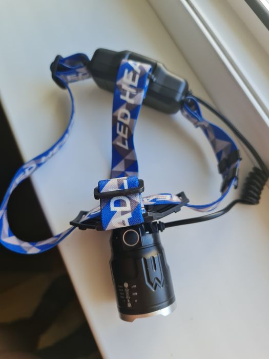 Lanterna frontala cu led