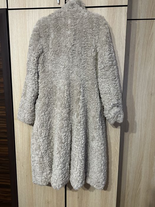 Палто бежово / дълго