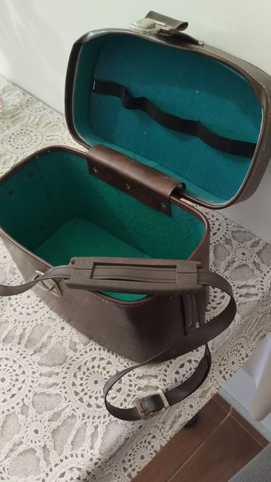 Vand geanta vintage