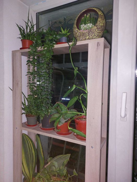 Полка стойка для цветов на подоконник