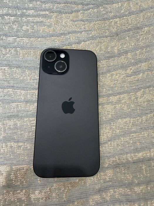 Продам Iphone 15 128GB