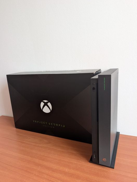 Xbox One X scorpio edition