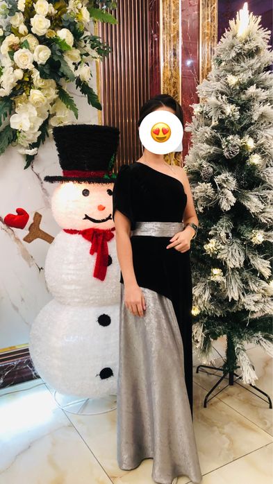 Вечернее платье сшито на заказ