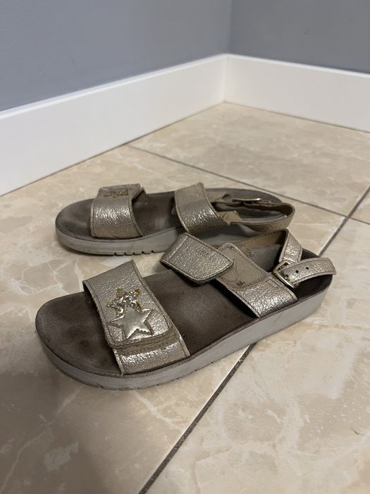 Кожаные кеды и сандалии Geox