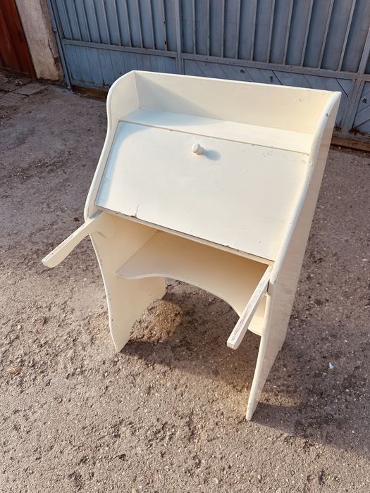 Малък ретро секретер / писалище – стил Бидермайер, 1940–1960 г.