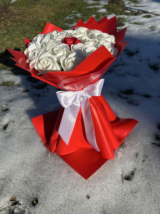 Buchet 19 trandafiri de săpun