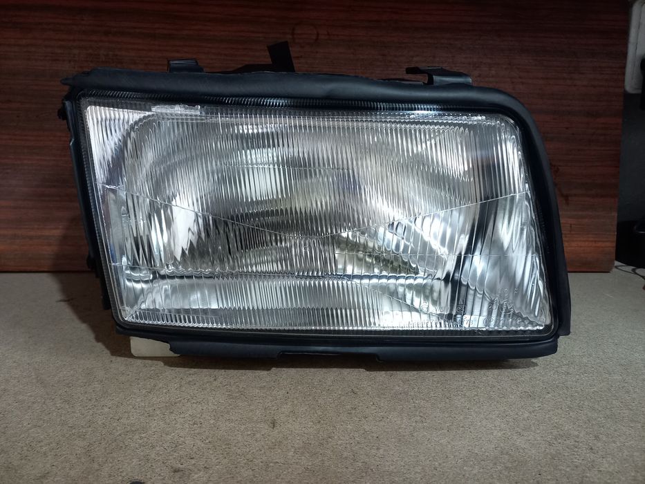 Фары Ауди 100 С4