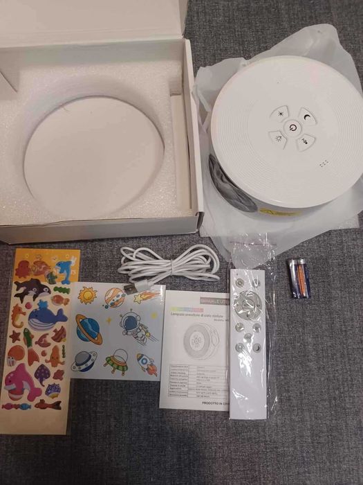 Звезден проектор,LED нощна лампа , с дистанционно.