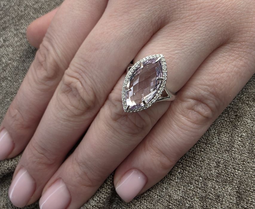 Красивы золотой комплект