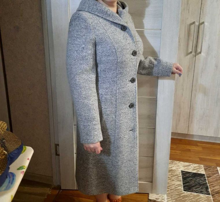 Продам тёплое пальто