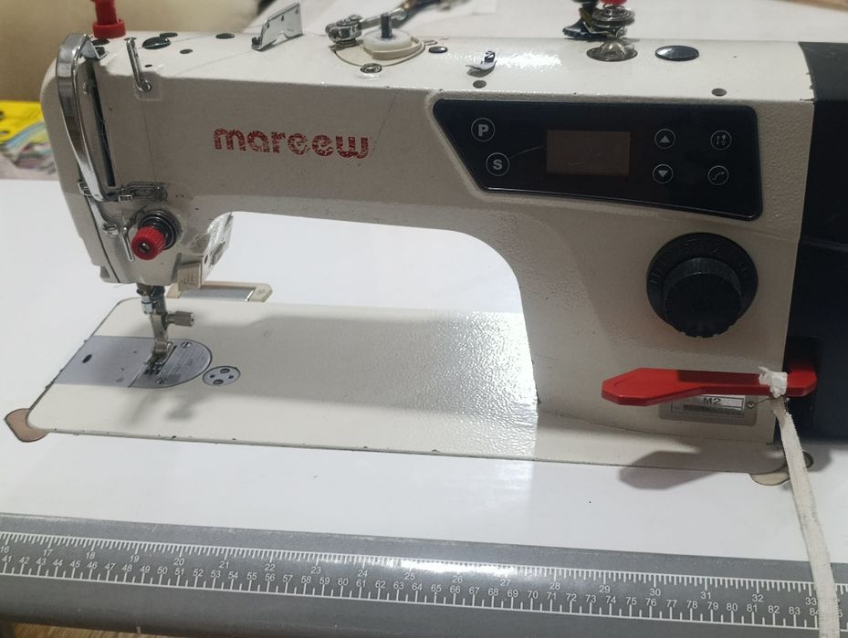 Швейная машинка Mareew  в отличном состоянии