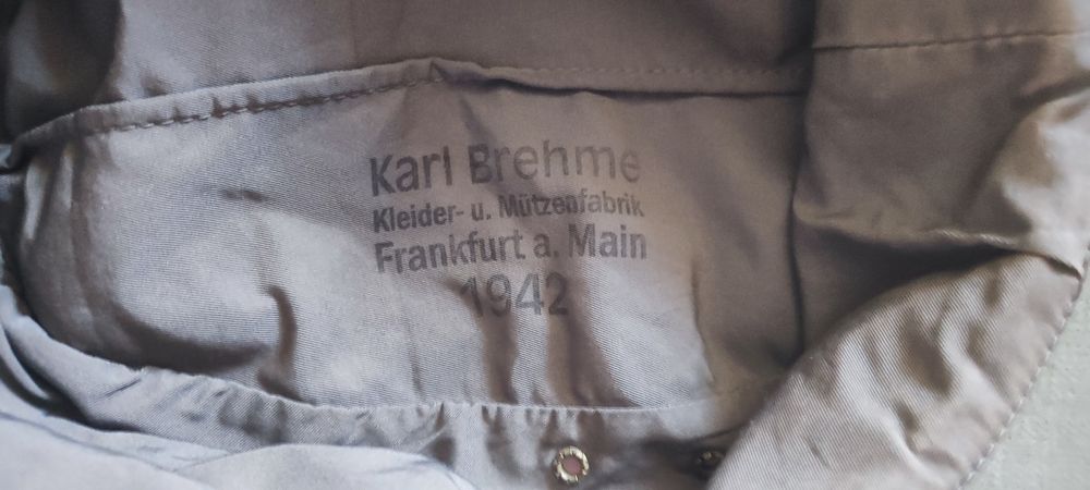 Продам Немецкие кепки