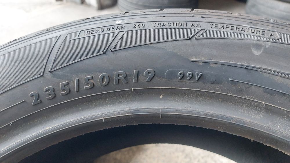 Нови гуми 235/50/19 Dunlop SP Sport Maxx 2 броя