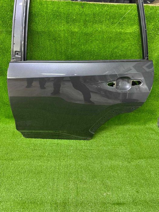 Дверь на RAV 4 бу оригинал