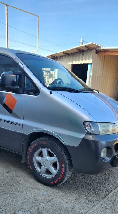 Hyundai stairex 2001 года