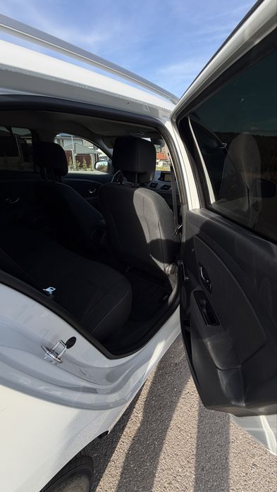 Renault Megane 3 Kombi 1.5 dCi 110 CP AN 2013