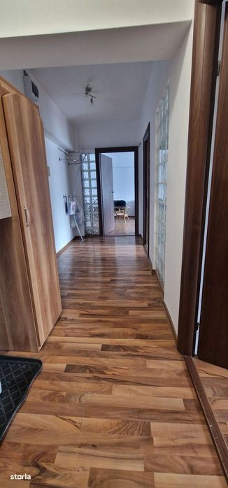 Doua camere comfort maxim, zona Trocadero.