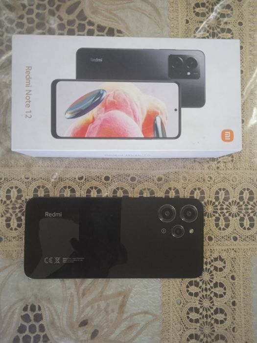 Продам идеальный телефон срочно