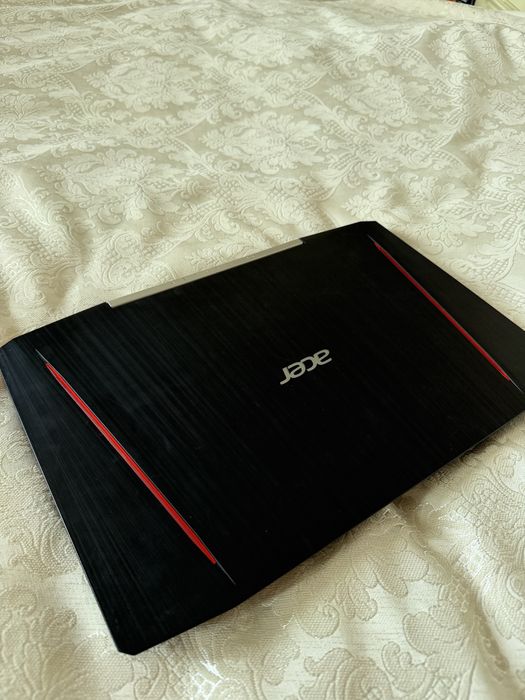 Игровой ноутбук Acer
