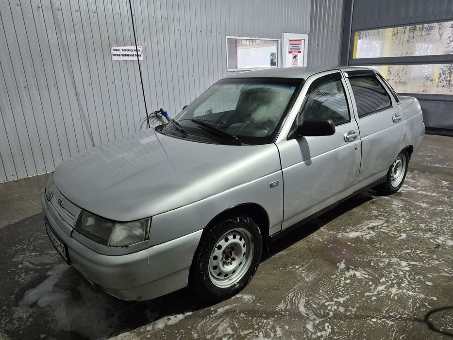 Продам машину ваз 2110