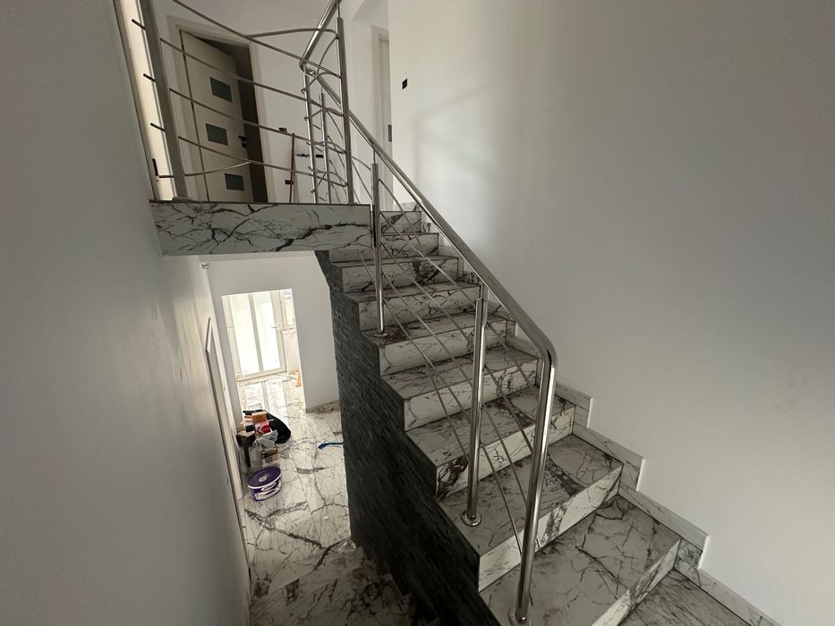 Casa de vanzare in Curtea de Arges, 130 mp utili, teren 500 mp.