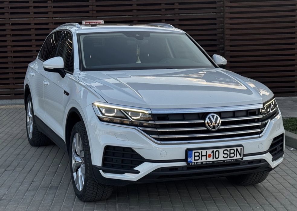 VOLKSWAGEN Touareg 2019 — imagine 4