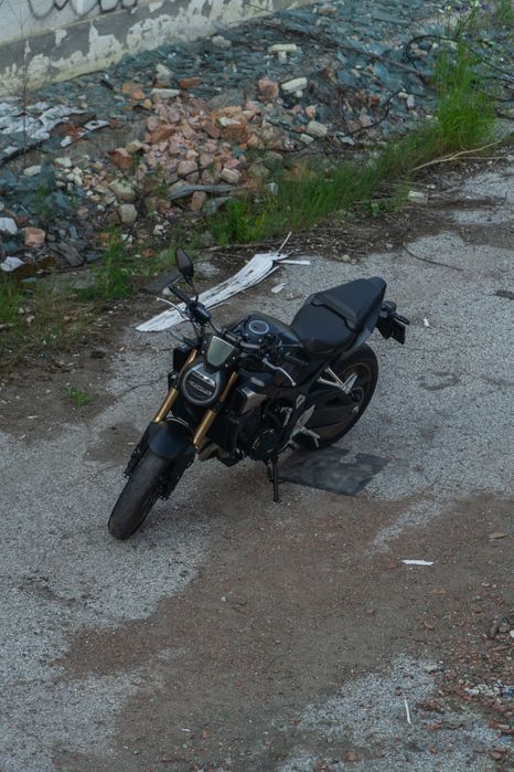 Honda CB650R - E Clutch model 2025