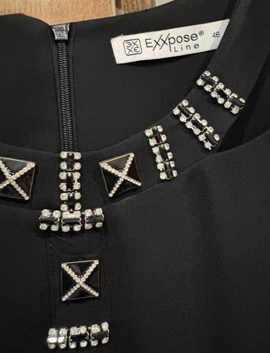 Продам платья недорого