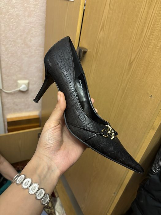 Продам туфли 39 размера