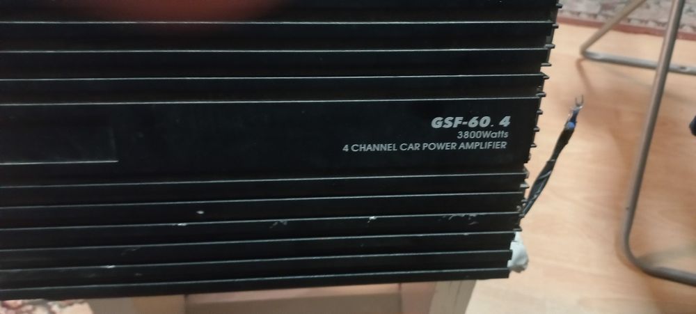 Продам Сабвуфер с усилителем