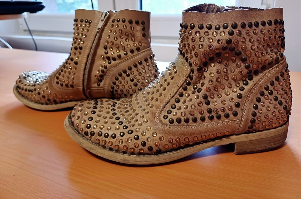 Ghete elegante  nr 36