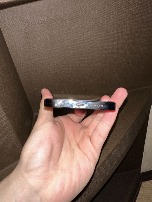 Продам iphone 13 pro