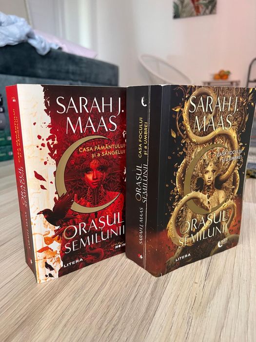 Orasul Semilunii Sarah J. Maas Vol1+Vol3