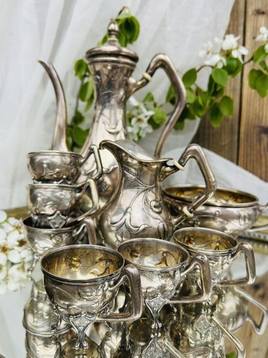 Сребърен сервиз за кафе