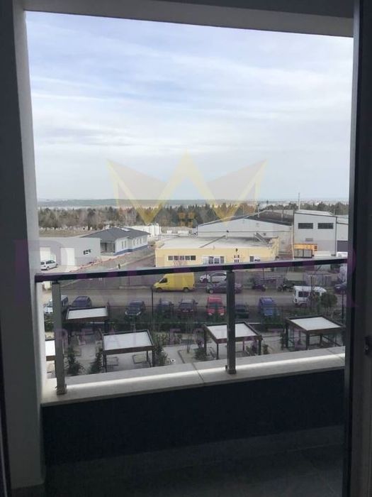 Продава се Двустаен апартамент в Бургас, Изгрев - 60 кв.м за 1834 €/кв.м - Снимка #5