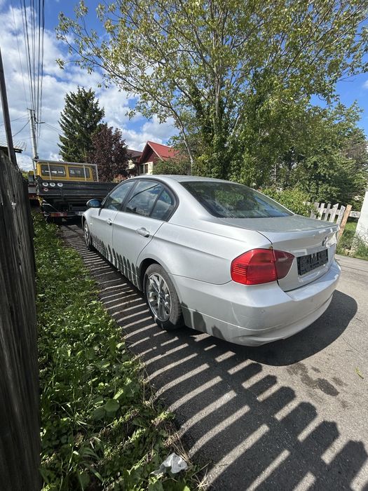 Capota bara fata trager faruri bixenon aripi bmw e90 e91 nfl