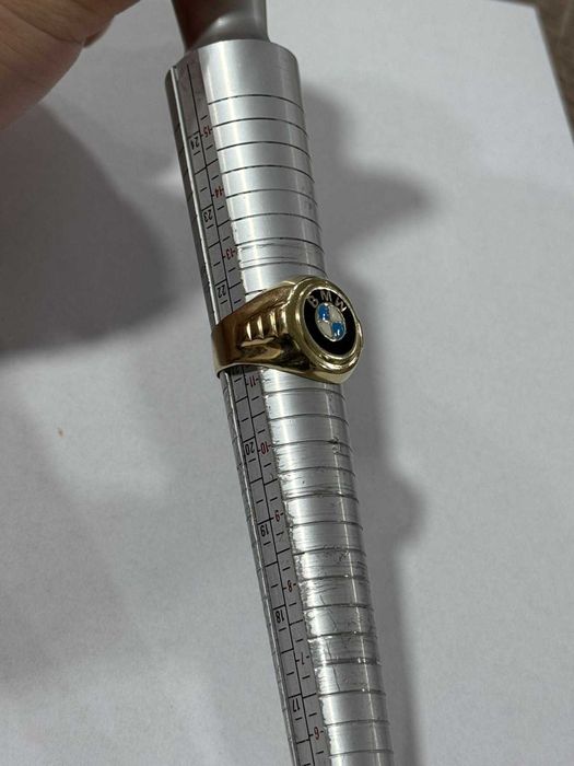 Продавам Златен Мъжки Пръстен 14к