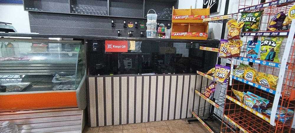 Барная стойка и пегасная стена