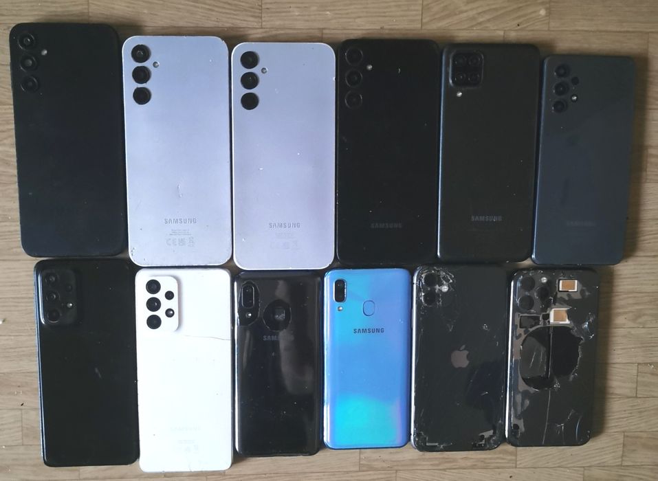 Telefoane pentru piese