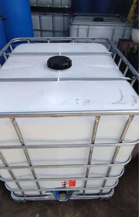 Бидин 1 тон 1000 литра бидони цистерни IBC контейнер за вода чисти