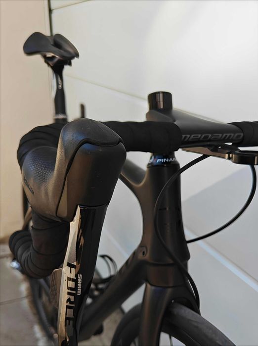 Pinarello Razha 2022 SRAM Force eTap AXS Шосеен Карбонов Велосипед