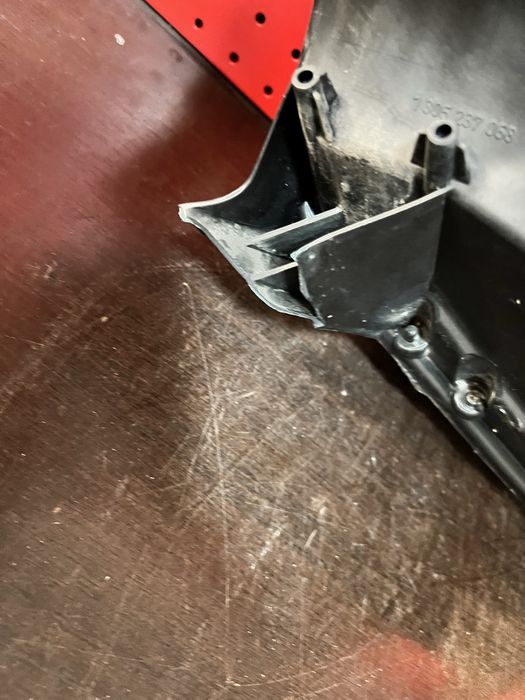 Far stanga Dacia Logan 2 editie 10 ani