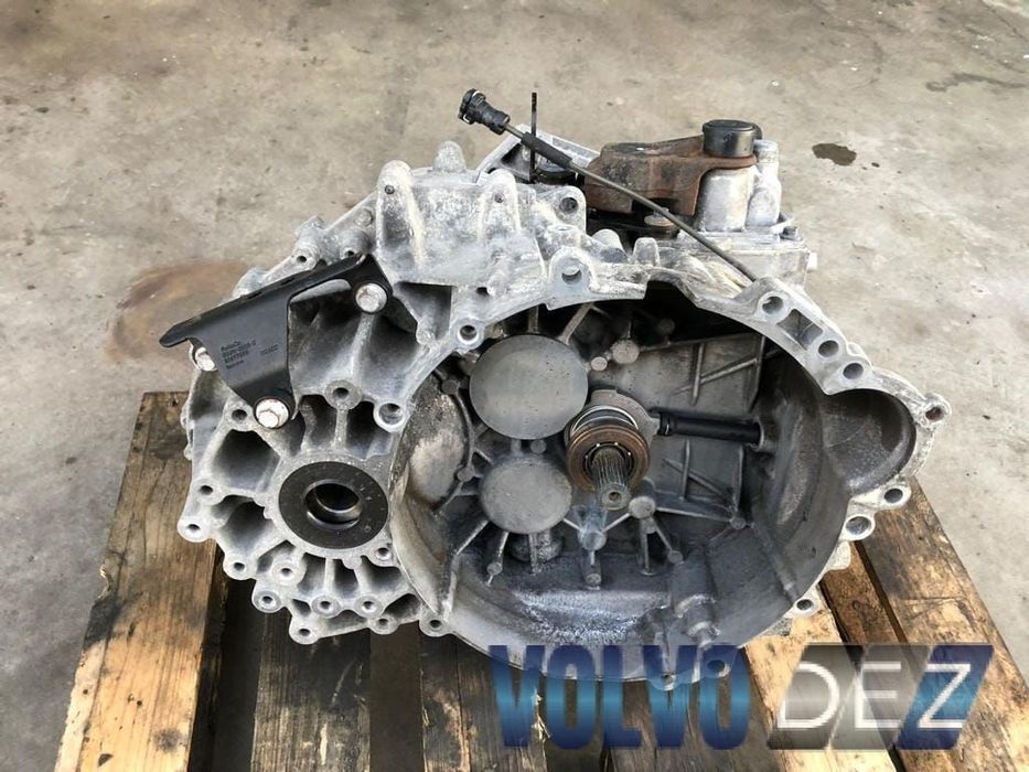 Cutie viteze manuala  2.4 disel VOLVO XC60 1285020 9G9R7002KB