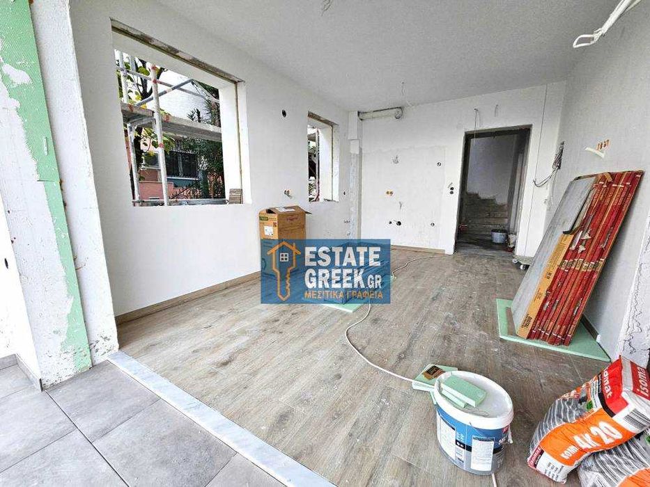 ПРОДАВА СЕ гарсониера 28 кв.м. в ДЕПОС Кавала (код 8331)